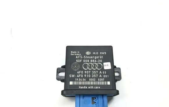 Audi A6 S6 C6 4F Light module LCM 4F0907357A 5DF00888620 4F0910357A