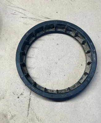 Volvo XC70 In tank fuel pump screw locking ring/nut 8649739