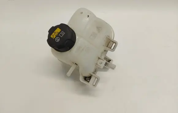 Coolant expansion tank/reservoir