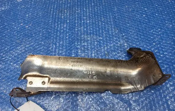 Mercedes-Benz CLS C219 Heat shield in engine bay A6420901241
