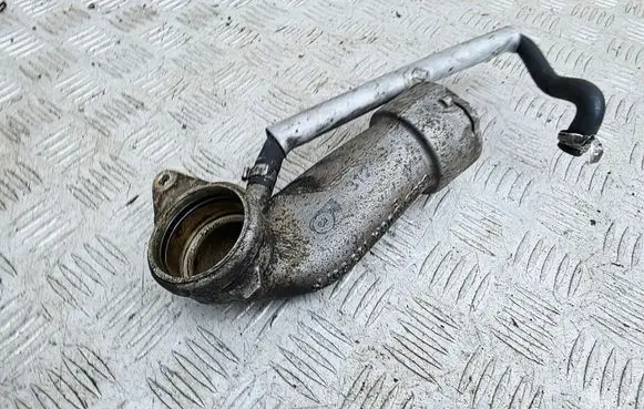 Audi TT Mk1 Turbo air intake inlet pipe/hose 06A133607F