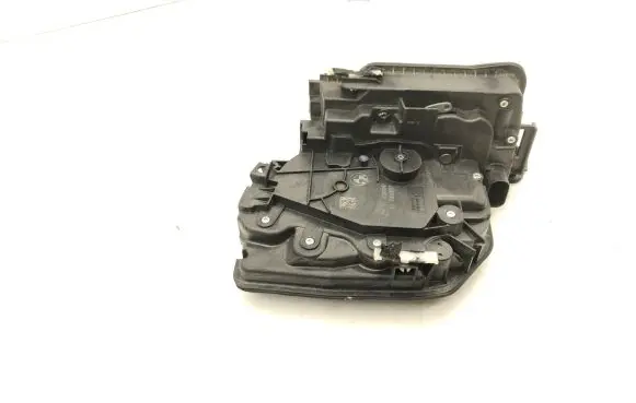 BMW X1 F48 F49 Front door lock 18283810