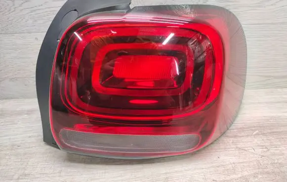 Citroen C3 Aircross Rear/tail lights 208025
