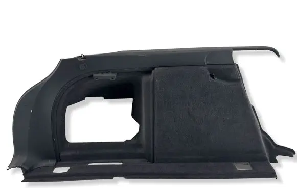 Trunk/boot lower side trim panel