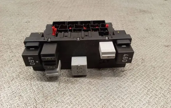 Volkswagen PASSAT B6 Comfort/convenience module 3C8937049E