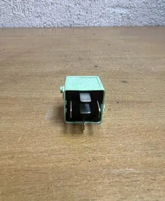BMW 7 E65 E66 Other relay 61368373700 F6038
