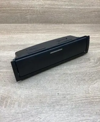 BMW 3 E46 Car ashtray 8202180 307180200
