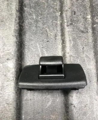 Mercedes-Benz E W238 Sun visor clip/hook/bracket A1668100012