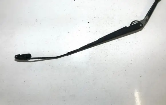 Mitsubishi Colt Front wiper blade arm 2b00ec