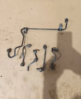 Ford Transit Fuel injector supply line/pipe