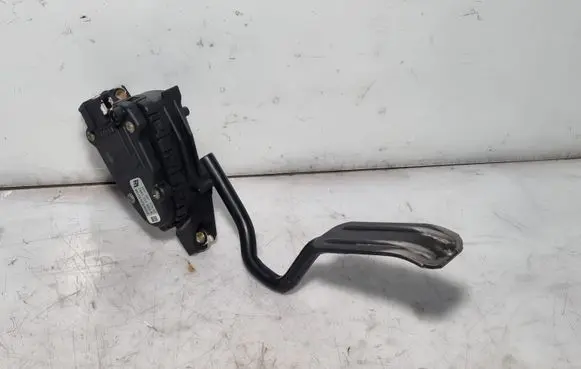 Volkswagen Sharan Accelerator throttle pedal 98VW9F836AB 7M1721603A