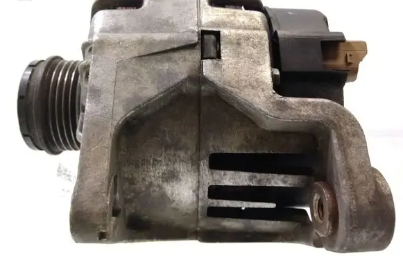 Audi A4 S4 B5 8D Generator/alternator 06B903016E