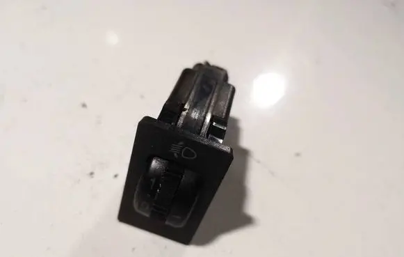 Toyota Corolla Verso AR10 Headlight level height control switch 8415202021