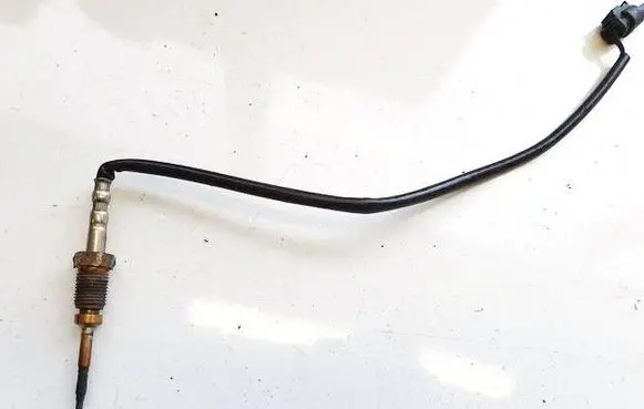 BMW 3 F30 F35 F31 Exhaust gas temperature sensor 7805606 D05R30