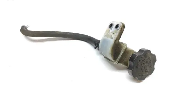 Opel Antara Brake fluid reservoir 