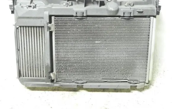 Citroen DS3 Radiator set 9683562980 9803900780