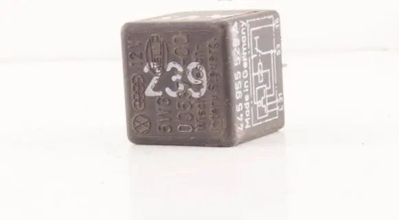 Audi A6 S6 C4 4A Other relay 445955529A