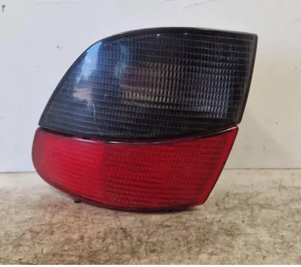 Peugeot 406 Rear/tail lights 45503