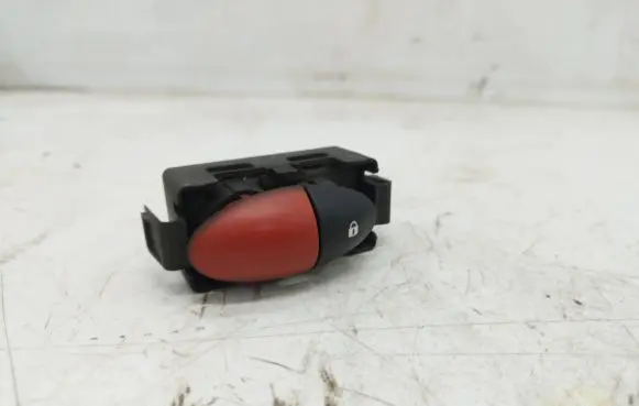 Renault Twingo II Hazard light switch 8200409382 8200214896 8200483813