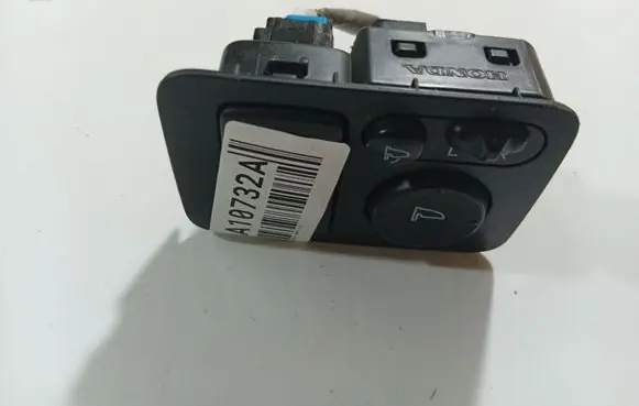 Honda CR-V Wing mirror switch