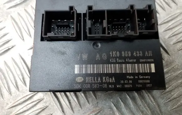 Volkswagen Golf V Comfort/convenience module 1K0959433AH