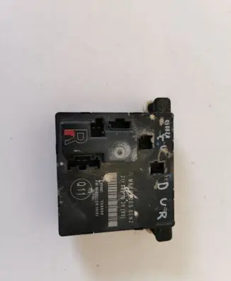Mercedes-Benz E W211 Door control unit/module 2118201626
