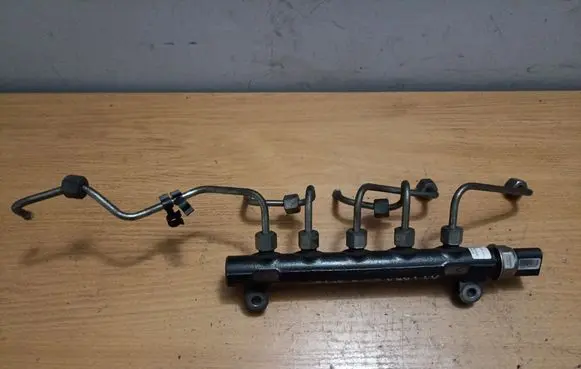 Opel Antara Fuel main line pipe 96868901 R9144Z300A