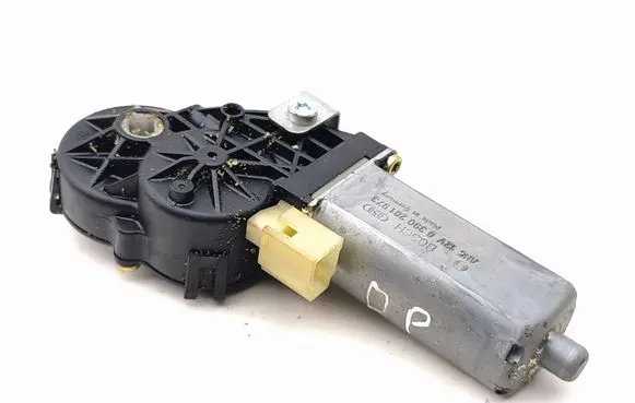 BMW 7 E65 E66 Seat adjustment motor 0390201973