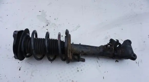 Mercedes-Benz C W204 Front shock absorber with coil spring A2043202866