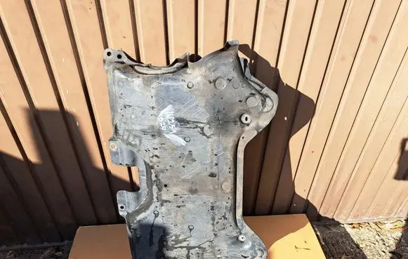 Mercedes-Benz R W251 Front bumper skid plate/under tray FRONTBUMPERCOVER