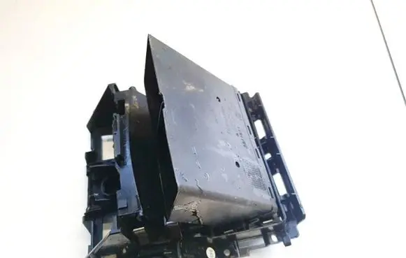 Volkswagen Touareg I Car ashtray 7l6819203c