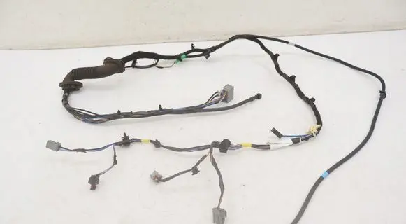 Volvo V60 Front door wiring loom/harness boot 31888161
