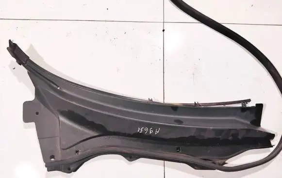 Infiniti FX Wiper trim 66862cg000 la52-5311-100