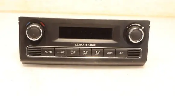 Interior fan control switch