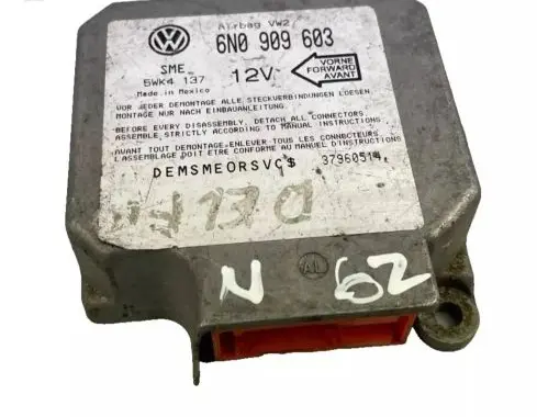 Volkswagen Golf III Airbag control unit/module 6N0909603