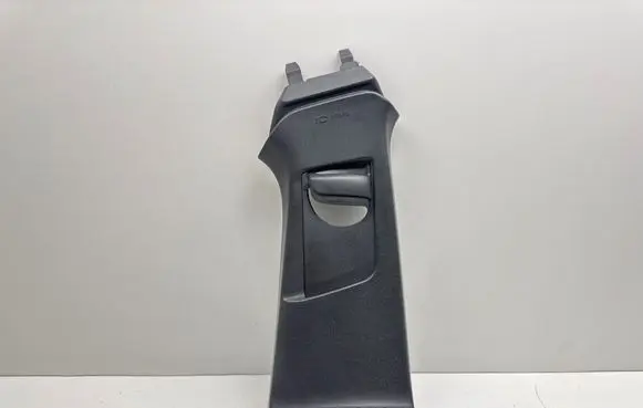 Volvo V40 (B) pillar trim (top) 31102350 31307225 31307229