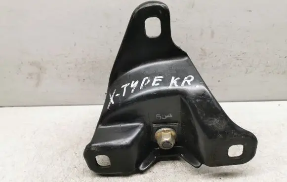 Jaguar X-Type Gearbox mount HL828M4