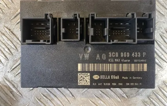 Volkswagen PASSAT B6 Comfort/convenience module 3C0959433P 5DK00906411 S0213H043