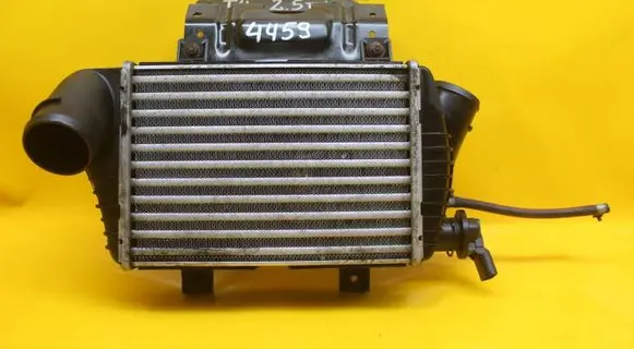 Volkswagen Transporter - Caravelle T4 Intercooler radiator 701145805A 701145841E