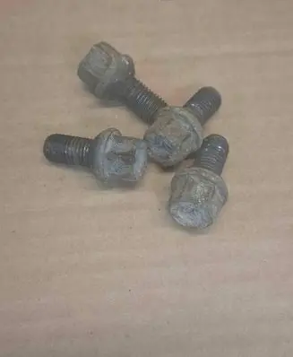 Mercedes-Benz 280 450 W116 Nuts/bolts 