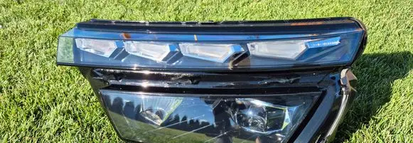 Headlight/headlamp