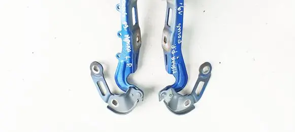 Ford Focus Engine bonnet/hood hinges
