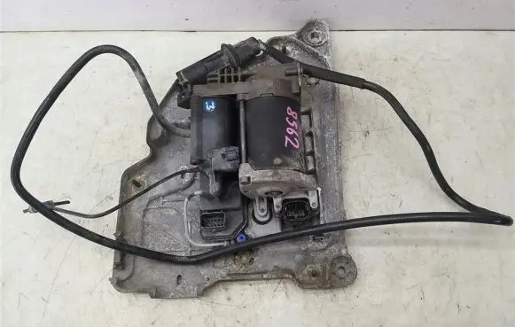 Citroen C4 Grand Picasso Air suspension compressor/pump 9682022980