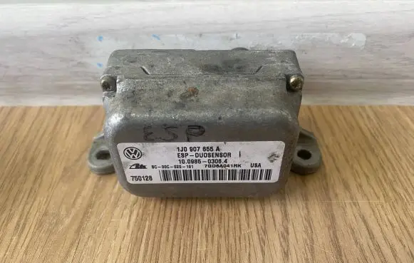 Volkswagen Golf IV ESP acceleration yaw rate sensor 1J0907655A SC00C020101 10098503064