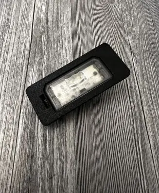 BMW X6 E71 Number plate light 63267193293 7193293