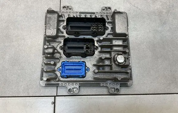 Opel Astra K Engine control unit/module 55500630