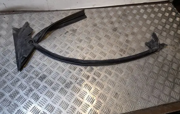 Audi A7 S7 4G Rubber seal front door window/glass 4G8837479L