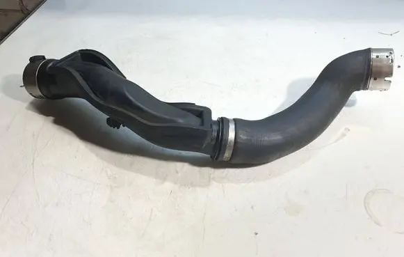 BMW 7 F01 F02 F03 F04 Intercooler hose/pipe 7800145 7809834 L22770K29