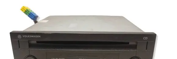 Volkswagen Golf IV CD/DVD changer FA011730B VWZ5Z8C7030616 7030616
