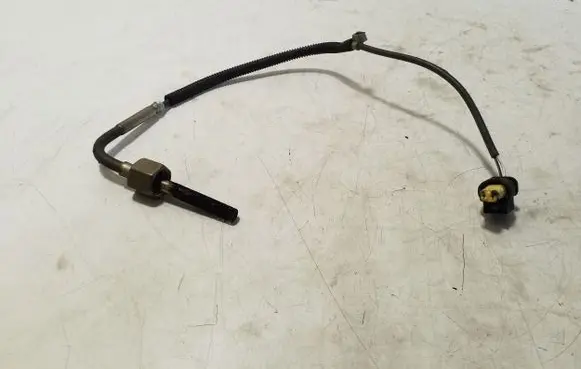 Mercedes-Benz CLS C218 X218 Exhaust gas temperature sensor A0081534128